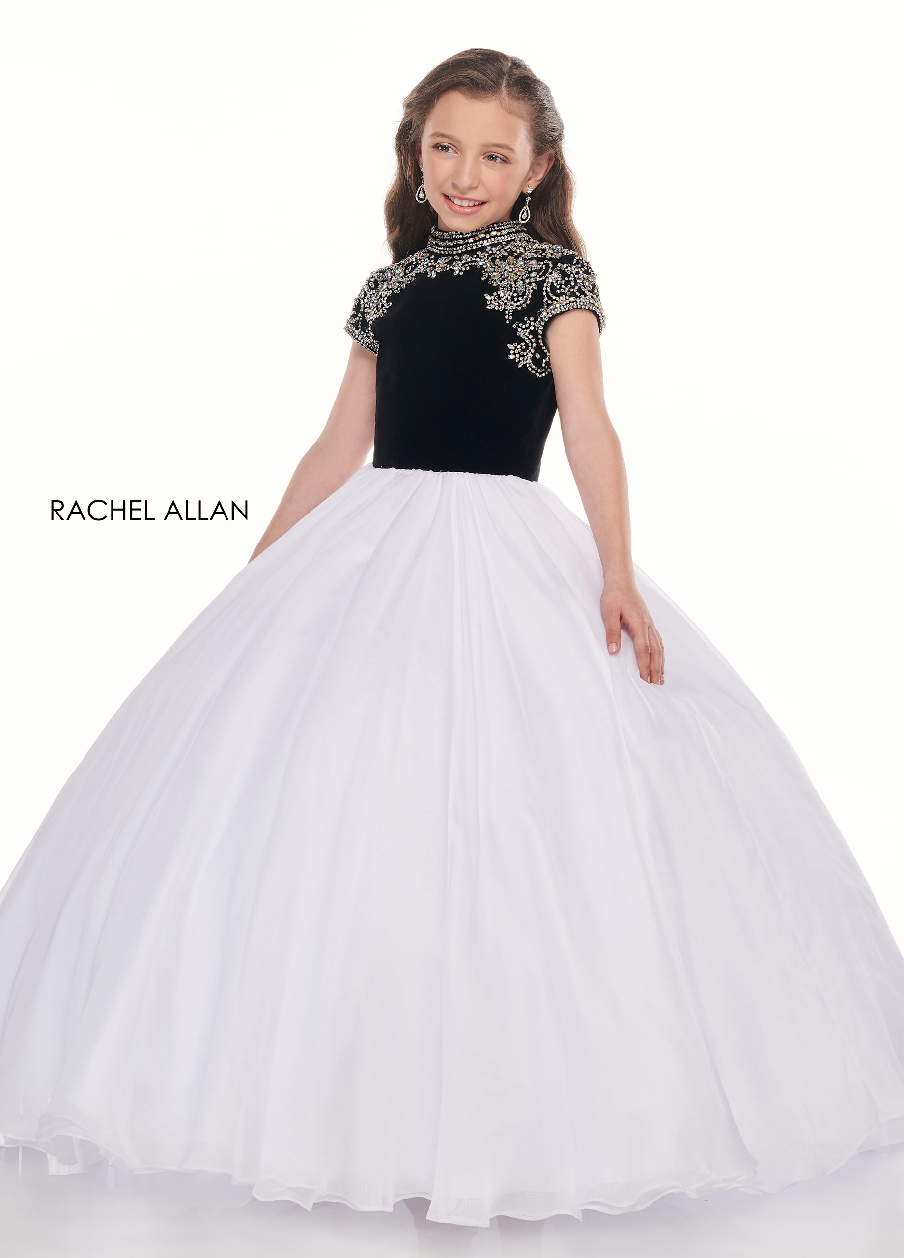 High Neckline Ball Gowns Little Girl Pageant Dresses in BLACK WHITE Color