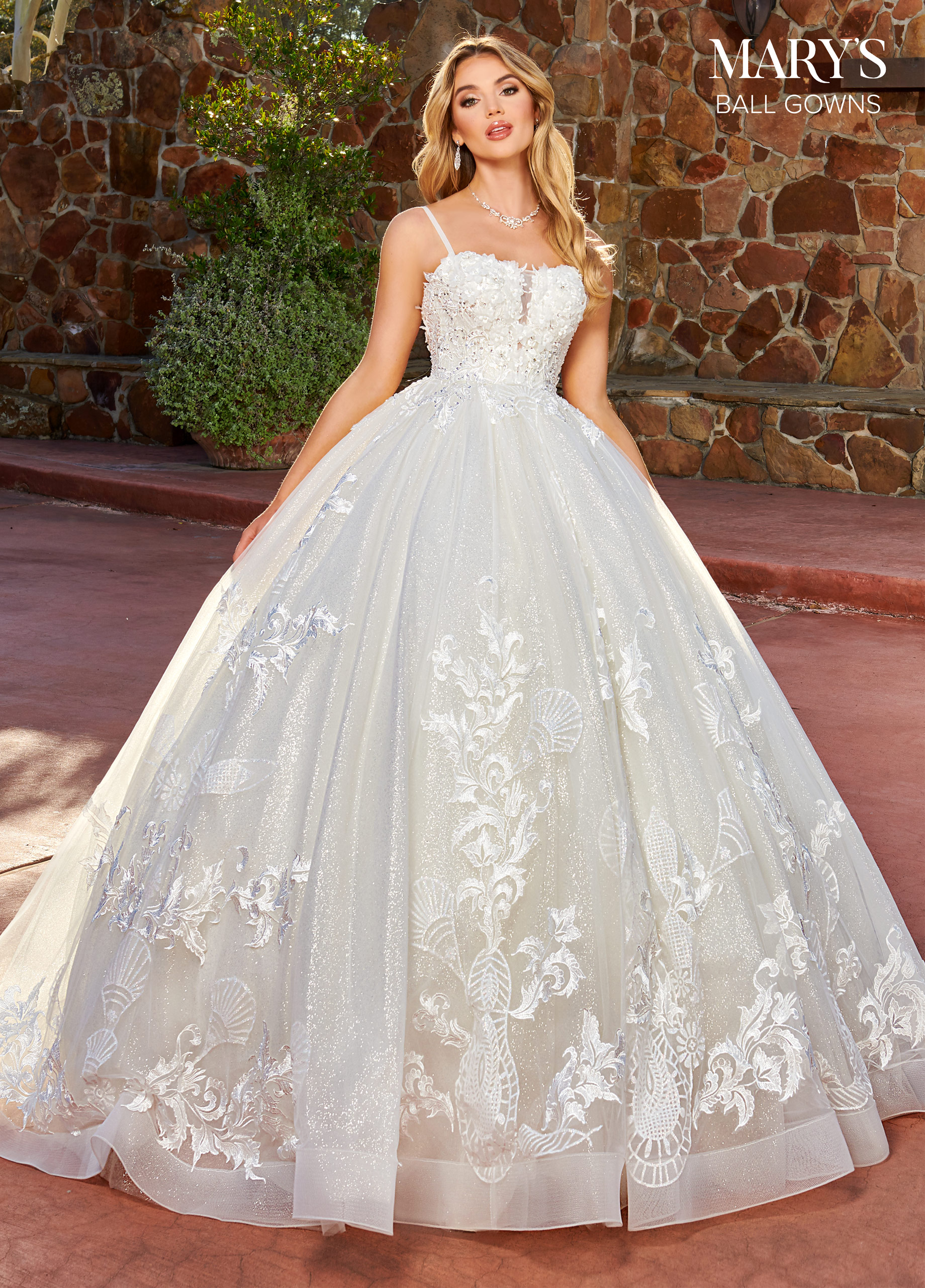 Scoop Neck Ball Gowns Ball Gowns in IVORY Color